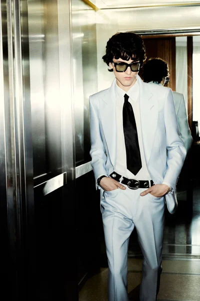 Look 14